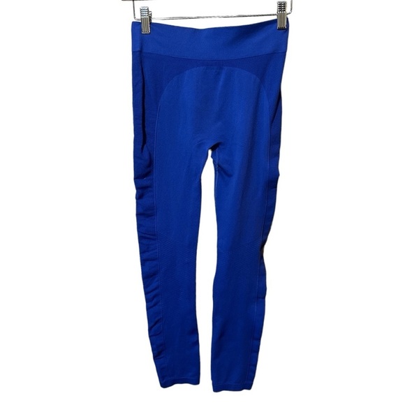 EUC - Tory Sport Seemless Crop Legging - size XS - blue pigment - Picture 5 of 6